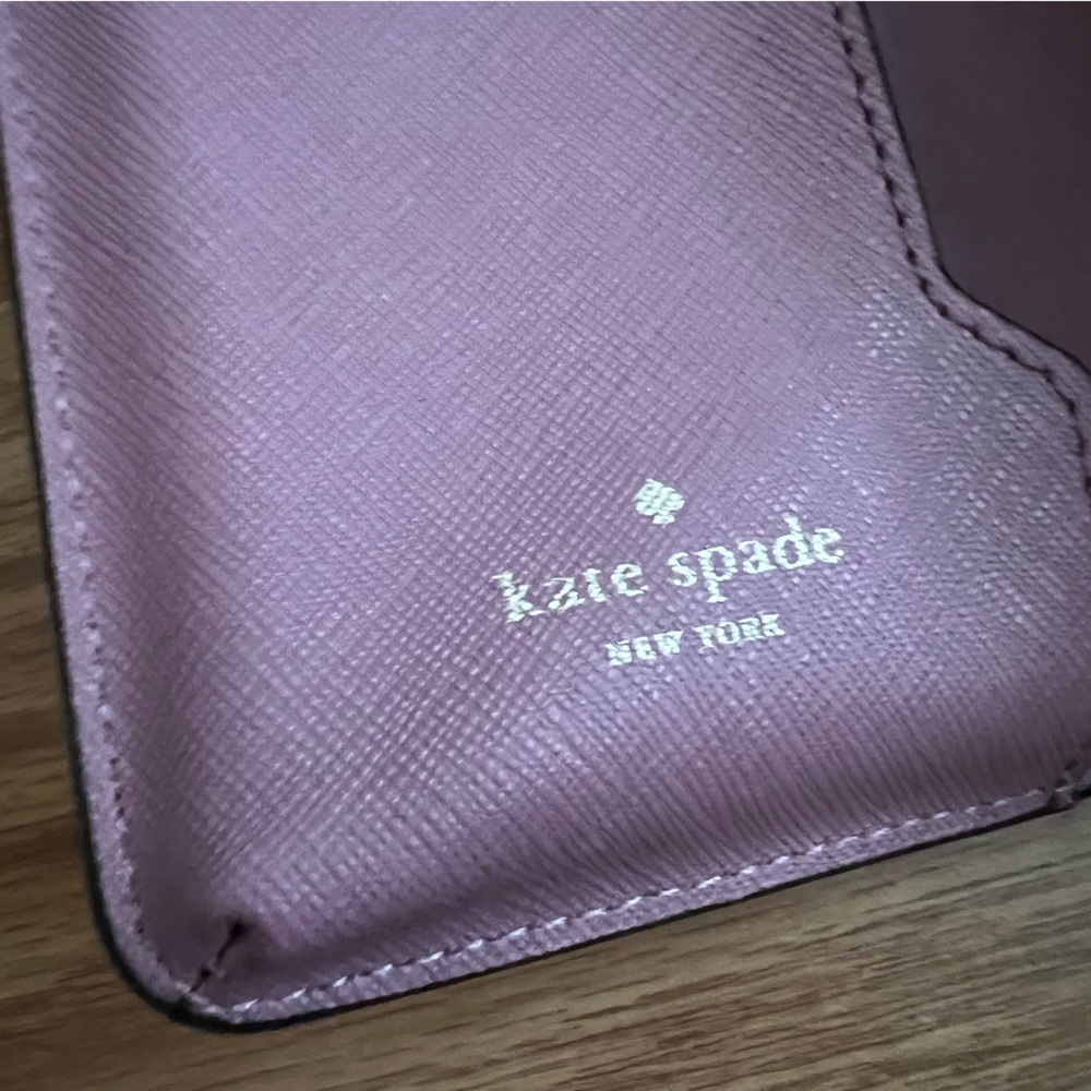 kate spade mauve wristlet wallet with gold hardware - Picture 4 of 6